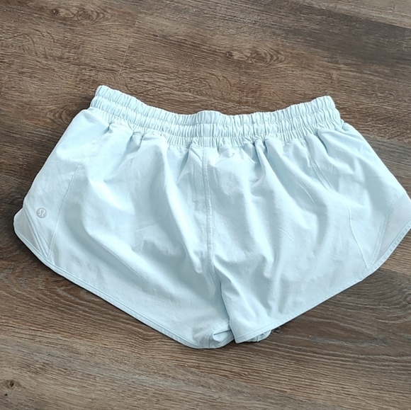 Low rise lululemon shorts - Picture 2 of 2
